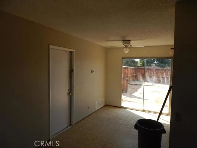 11460 Maple Avenue, Hesperia, California 92345