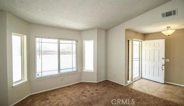 12089 Jade Road, Victorville, California 92392