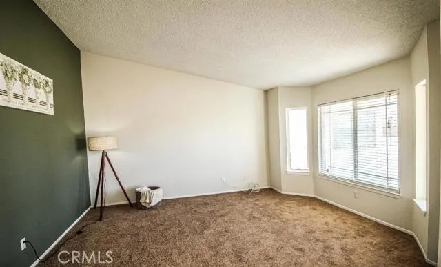 12089 Jade Road, Victorville, California 92392