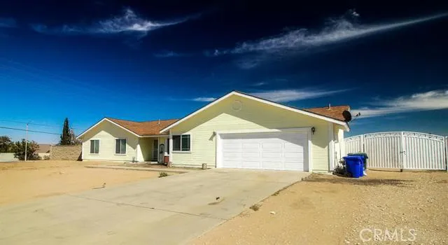 12089 Jade Road, Victorville, California 92392