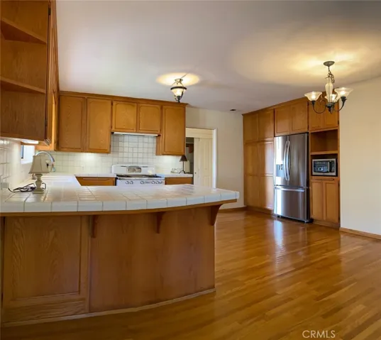 1954 252nd Street, Lomita, California 90717