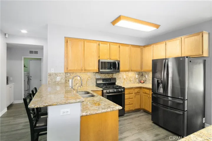 1920 Le Havre Lane, San Jacinto, California 92583