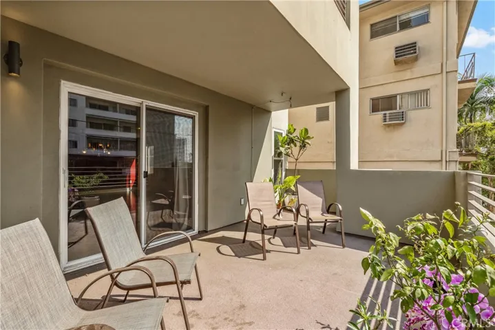 7249 Franklin Avenue 102, Los Angeles, California 90046
