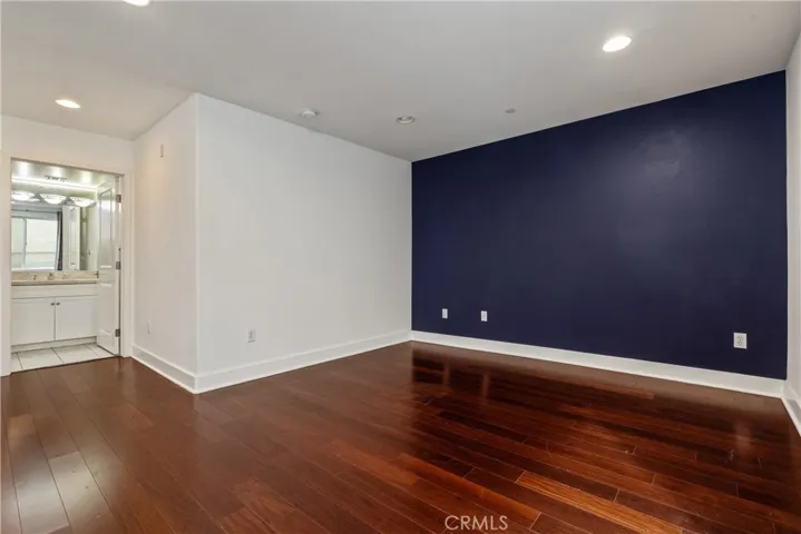 7249 Franklin Avenue 102, Los Angeles, California 90046