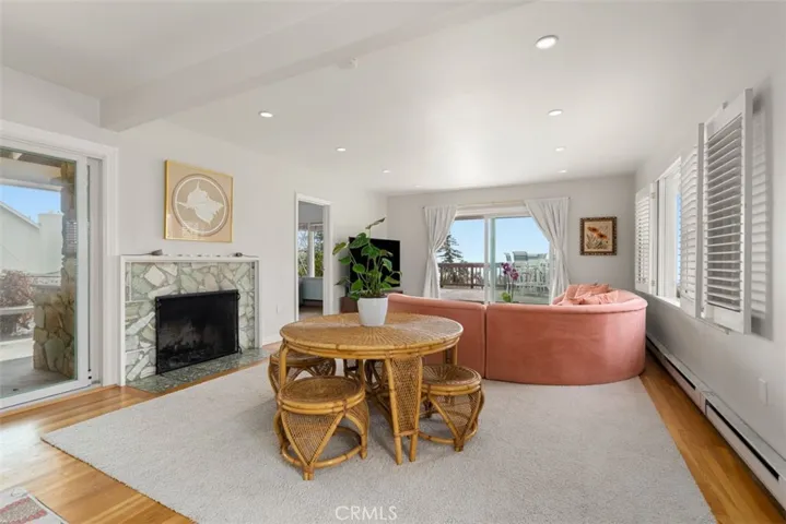 456 Bent Street, Laguna Beach, California 92651
