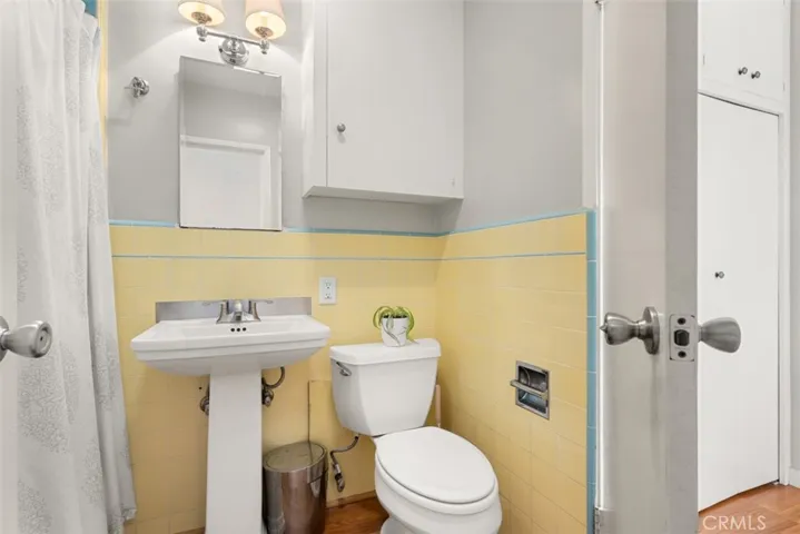 456 Bent Street, Laguna Beach, California 92651