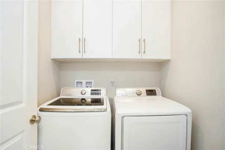143 Messenger, Irvine, California 92618