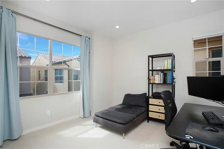 143 Messenger, Irvine, California 92618