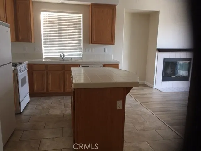41911 Driver Lane, Temecula, California 92591