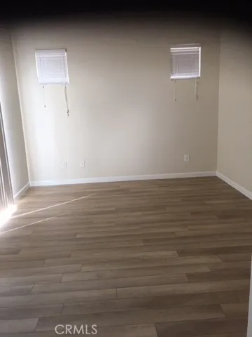 Mstr. BD with Sliding door