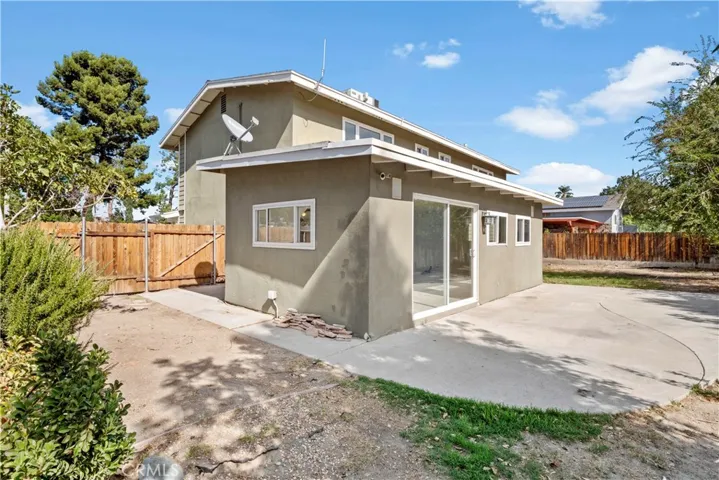 18816 Mountain Dale Court, Newhall, California 91321