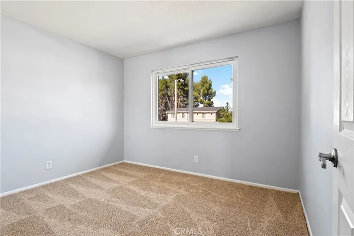 18816 Mountain Dale Court, Newhall, California 91321