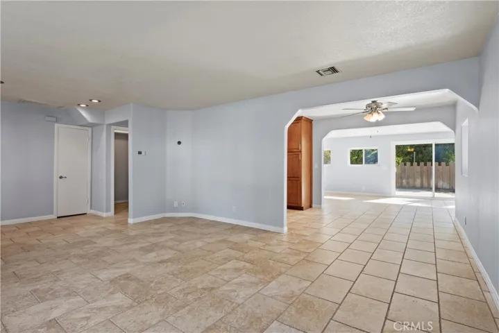 18816 Mountain Dale Court, Newhall, California 91321
