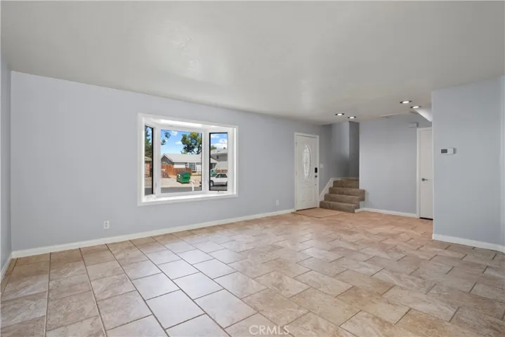 18816 Mountain Dale Court, Newhall, California 91321