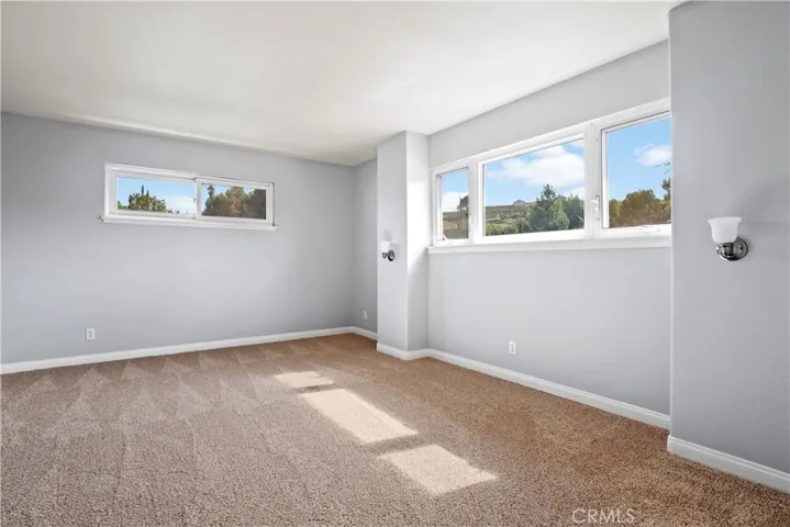 18816 Mountain Dale Court, Newhall, California 91321