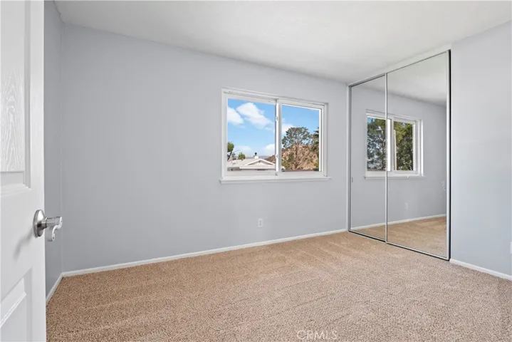 18816 Mountain Dale Court, Newhall, California 91321