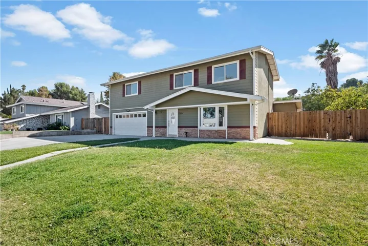 18816 Mountain Dale Court, Newhall, California 91321