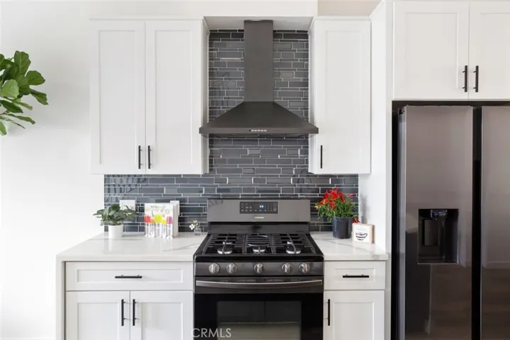 5961 Fountain Avenue, Los Angeles, California 90028