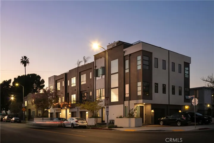 5961 Fountain Avenue, Los Angeles, California 90028
