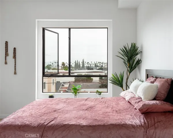 5961 Fountain Avenue, Los Angeles, California 90028