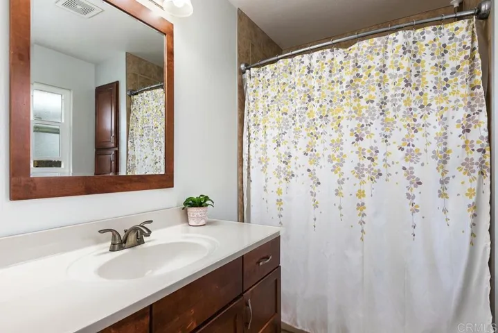 5821 Duluth Ave, San Diego, California 92114