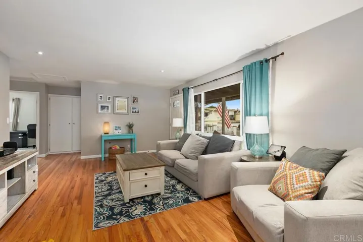 5821 Duluth Ave, San Diego, California 92114