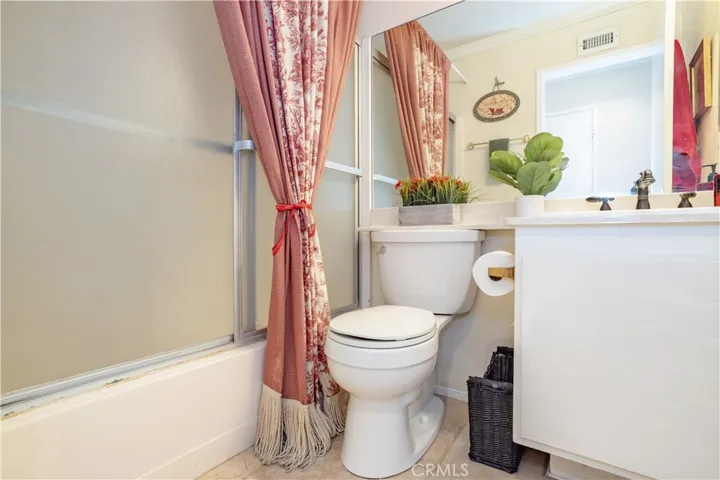 9419 Glade Avenue, Chatsworth, California 91311