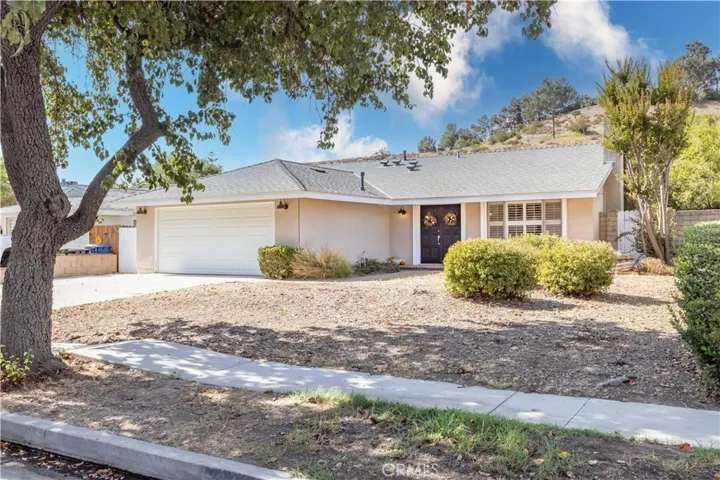 9419 Glade Avenue, Chatsworth, California 91311