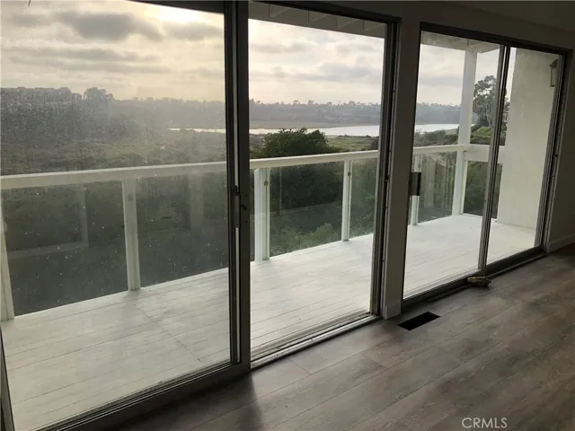 745 Domingo Drive, Newport Beach, California 92660