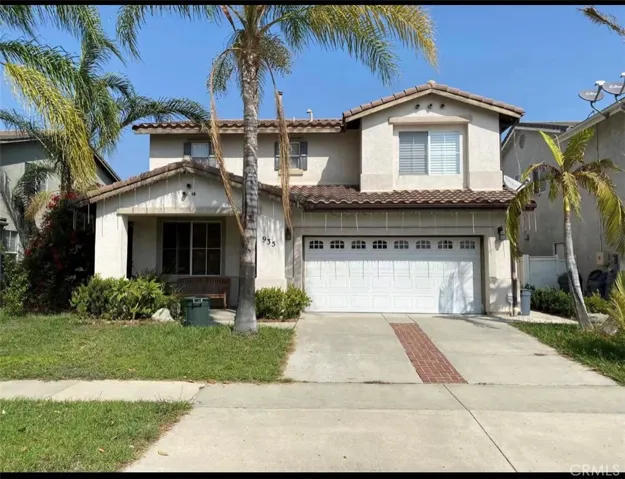 935 W Paramount Street, Azusa, California 91702