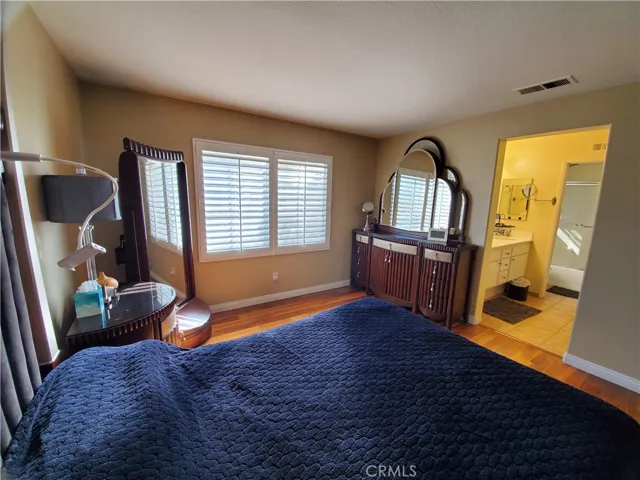 935 W Paramount Street, Azusa, California 91702
