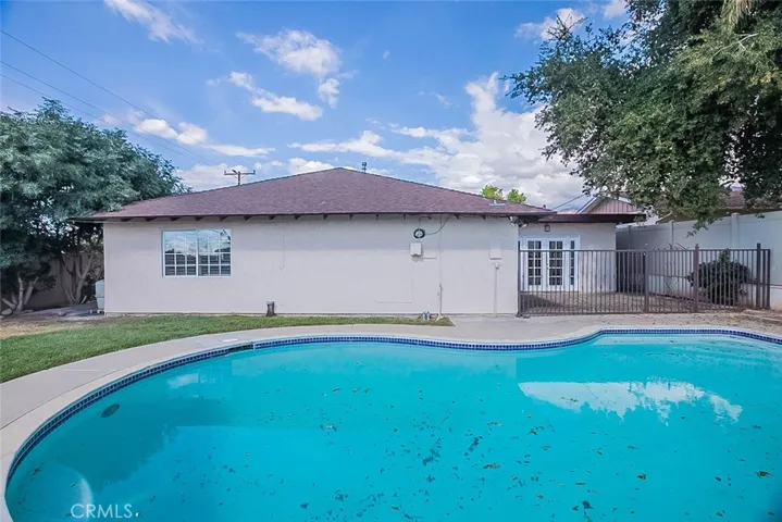 35613 Sierra Lane, Yucaipa, California 92399