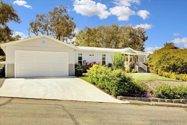 18218 Paradise Mountain Rd 17, Valley Center, California 92082