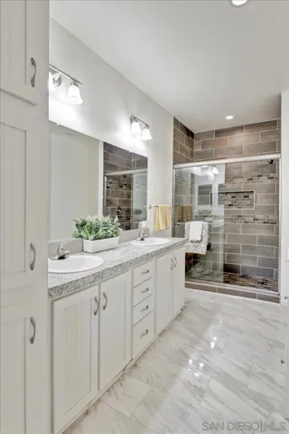 18218 Paradise Mountain Rd 17, Valley Center, California 92082