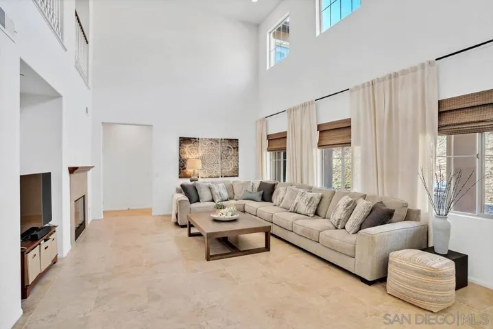 2640 Ponderosa Ct, Escondido, California 92027