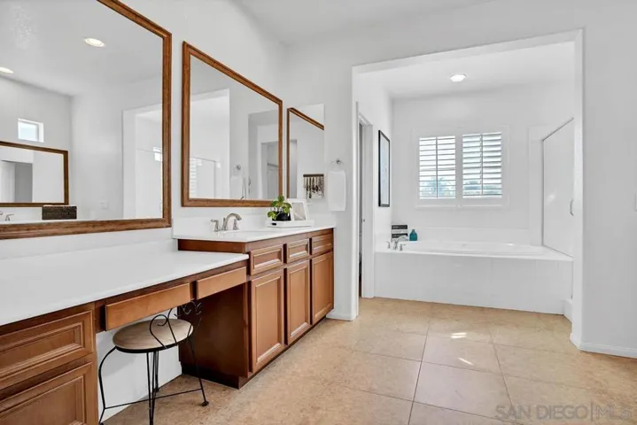 2640 Ponderosa Ct, Escondido, California 92027