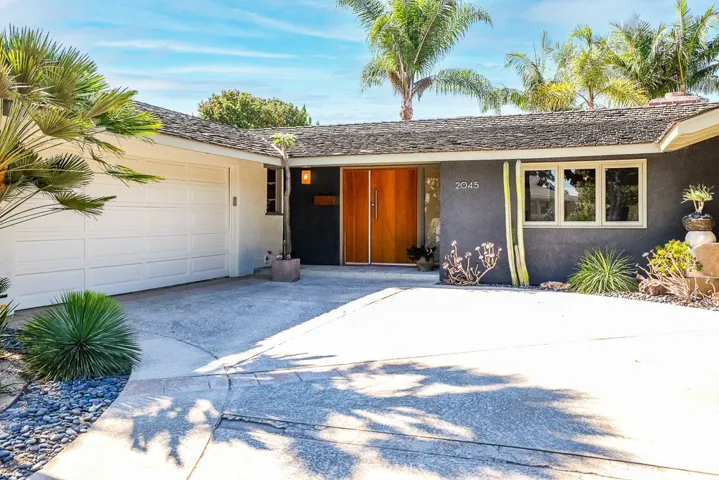 2045 Shipway Lane, Newport Beach, California 92660