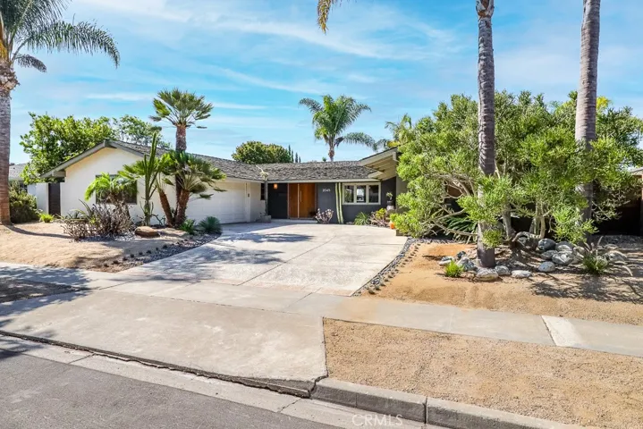 2045 Shipway Lane, Newport Beach, California 92660