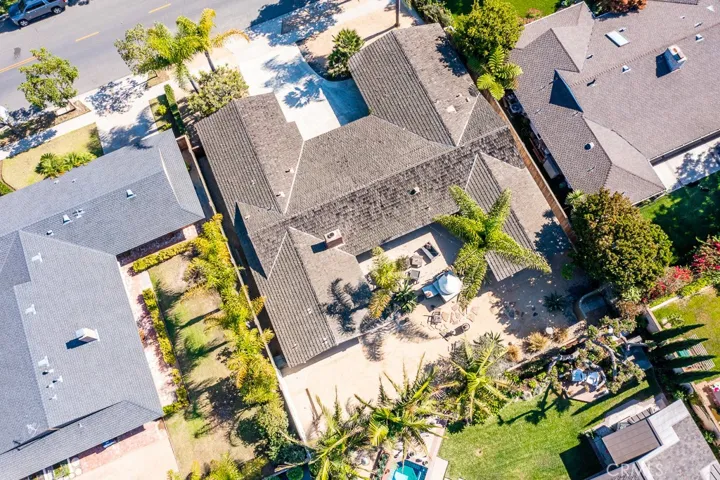 2045 Shipway Lane, Newport Beach, California 92660