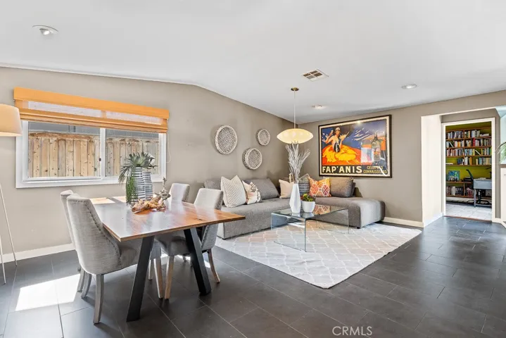 2045 Shipway Lane, Newport Beach, California 92660