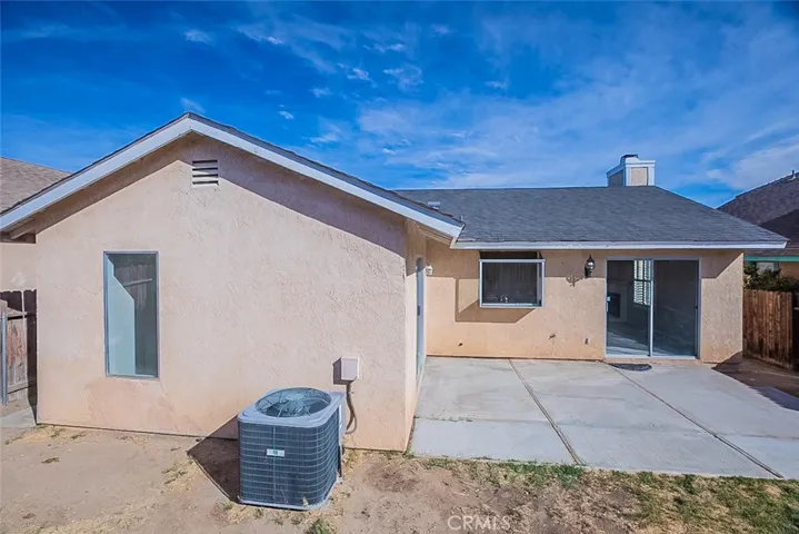 13747 Angeles Drive, Victorville, California 92392