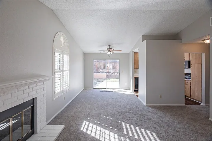 13747 Angeles Drive, Victorville, California 92392