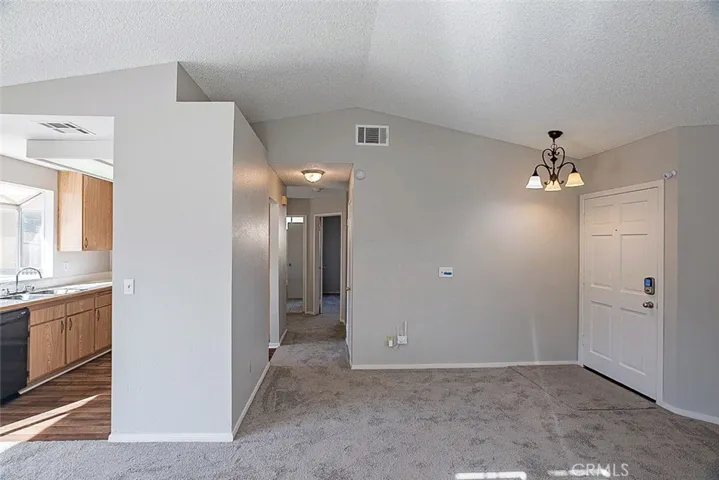 13747 Angeles Drive, Victorville, California 92392
