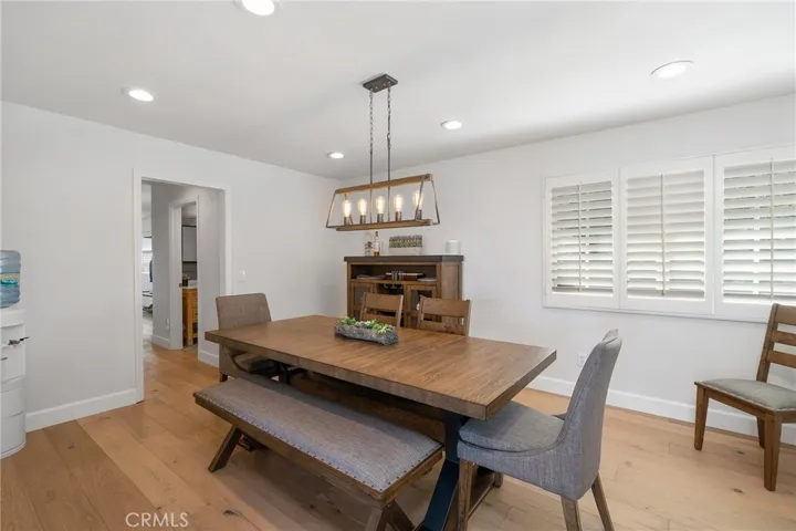 5860 Eilat Place, Woodland Hills, California 91367