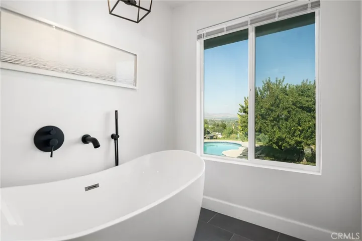 5860 Eilat Place, Woodland Hills, California 91367