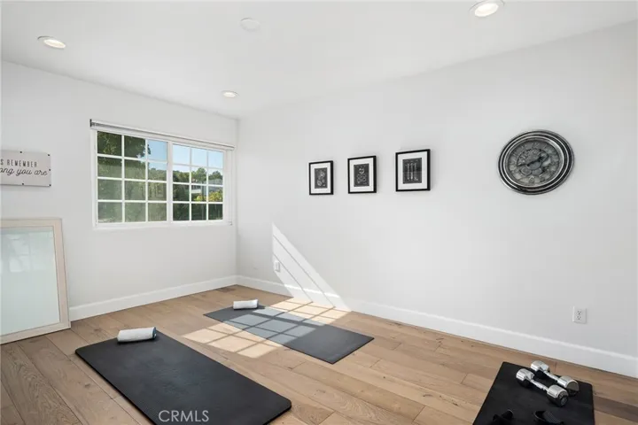 5860 Eilat Place, Woodland Hills, California 91367