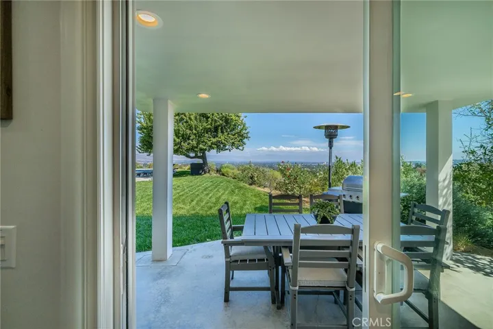 5860 Eilat Place, Woodland Hills, California 91367