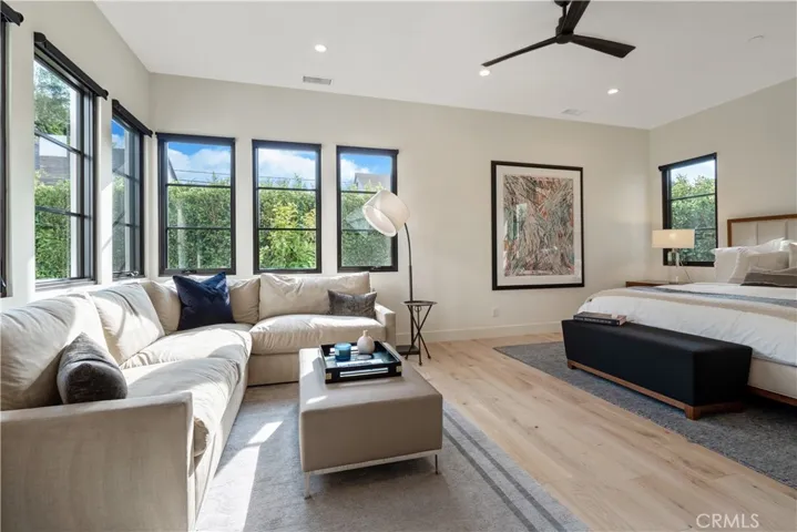 163 Broadway, Costa Mesa, California 92627