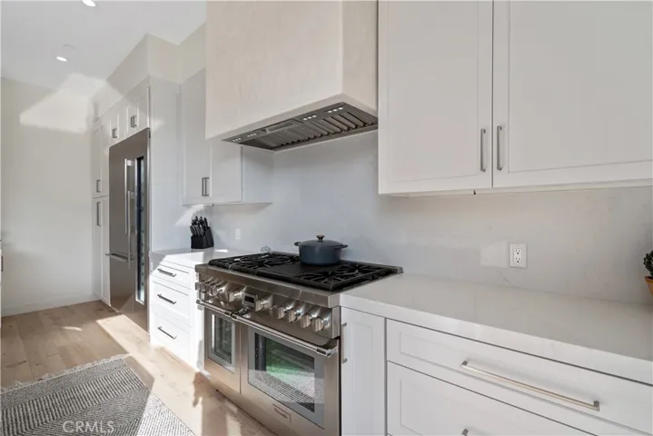 Thermador 8 burner oven.