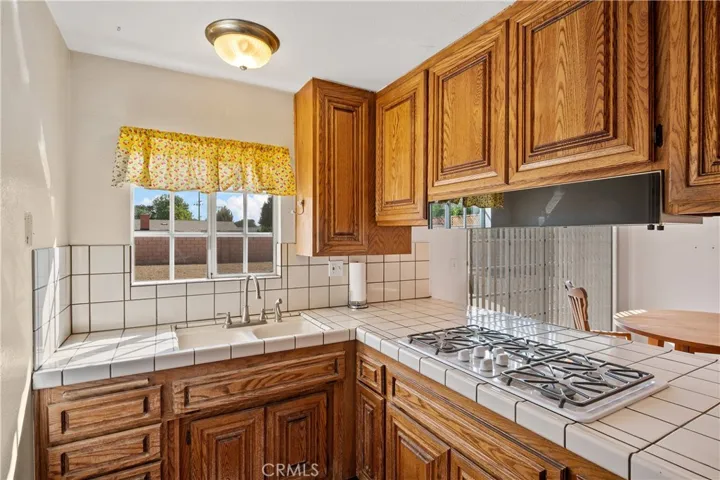 2230 Marshall Avenue, Simi Valley, California 93063